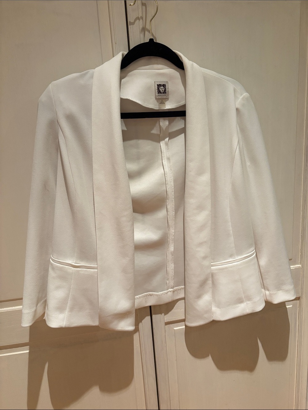 Cropped Open-Front Women's Blazer Jacket in White